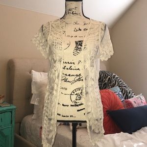 A’gaci off white lace jacket